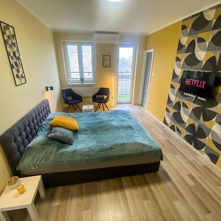 Fresh Smartly Designed Studio Flat & Sunny Balcony Budapest Eksteriør bilde