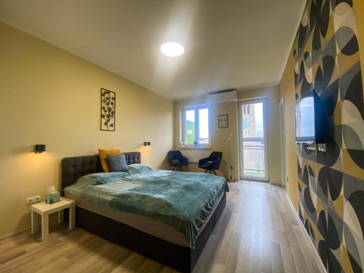 Fresh Smartly Designed Studio Flat & Sunny Balcony Budapest Eksteriør bilde