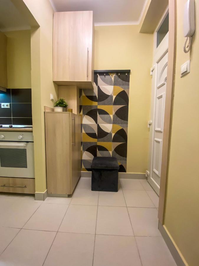 Fresh Smartly Designed Studio Flat & Sunny Balcony Budapest Eksteriør bilde