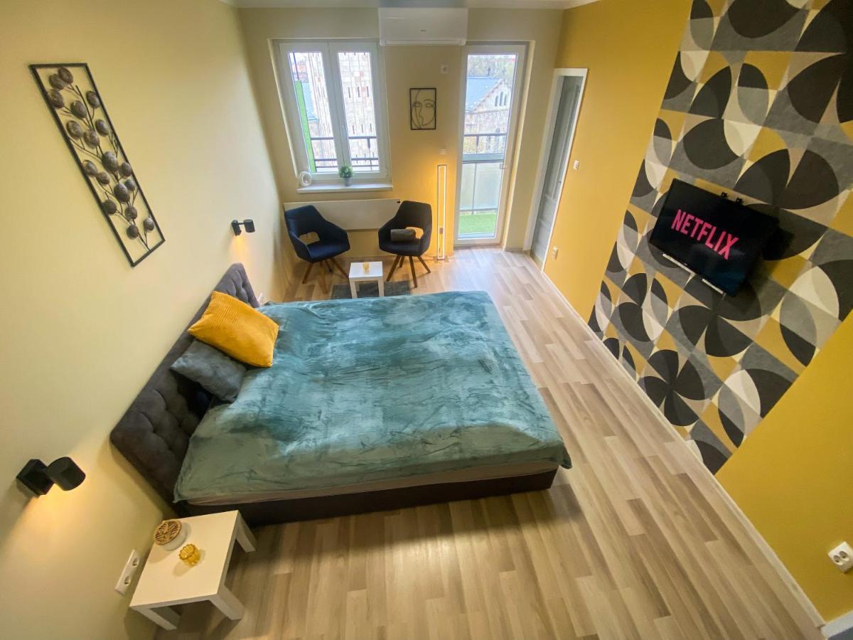Fresh Smartly Designed Studio Flat & Sunny Balcony Budapest Eksteriør bilde